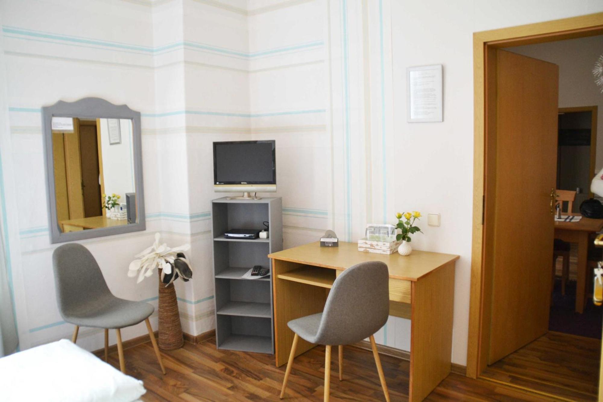 Pension Zur Neisse Губен Экстерьер фото